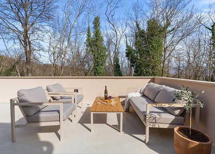Charming Harmonia With Heated Pool And Indoor Jacuzzi Surrounded By Nature *