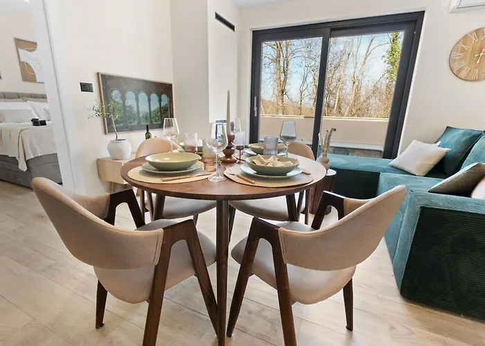 Charming Harmonia With Heated Pool And Indoor Jacuzzi Surrounded By Nature 빌라 *