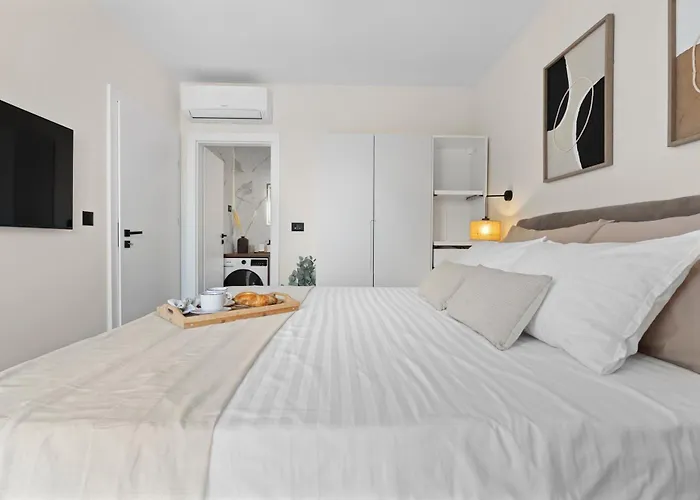Charming Harmonia With Heated Pool And Indoor Jacuzzi Surrounded By Nature 빌라 *