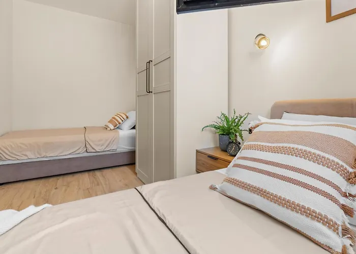 빌라 Charming Harmonia With Heated Pool And Indoor Jacuzzi Surrounded By Nature