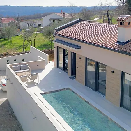 Charming Harmonia With Heated Pool And Indoor Jacuzzi Surrounded By Nature Pican